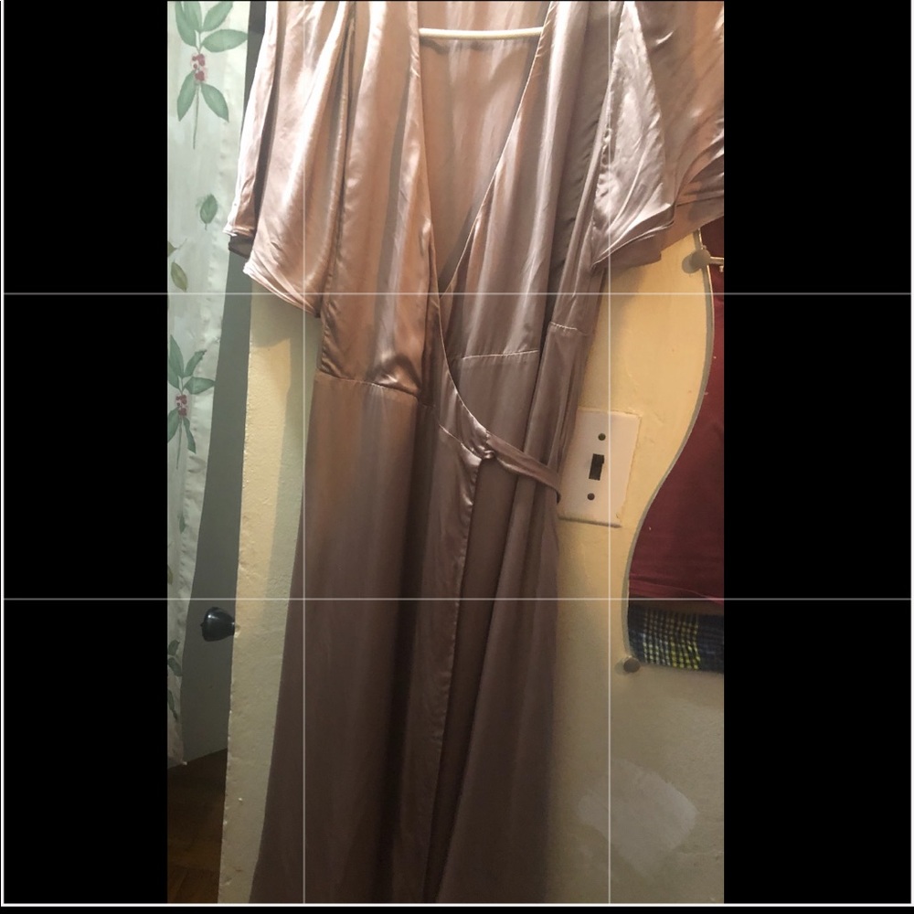 Aritzia Wilfred Midi Dress